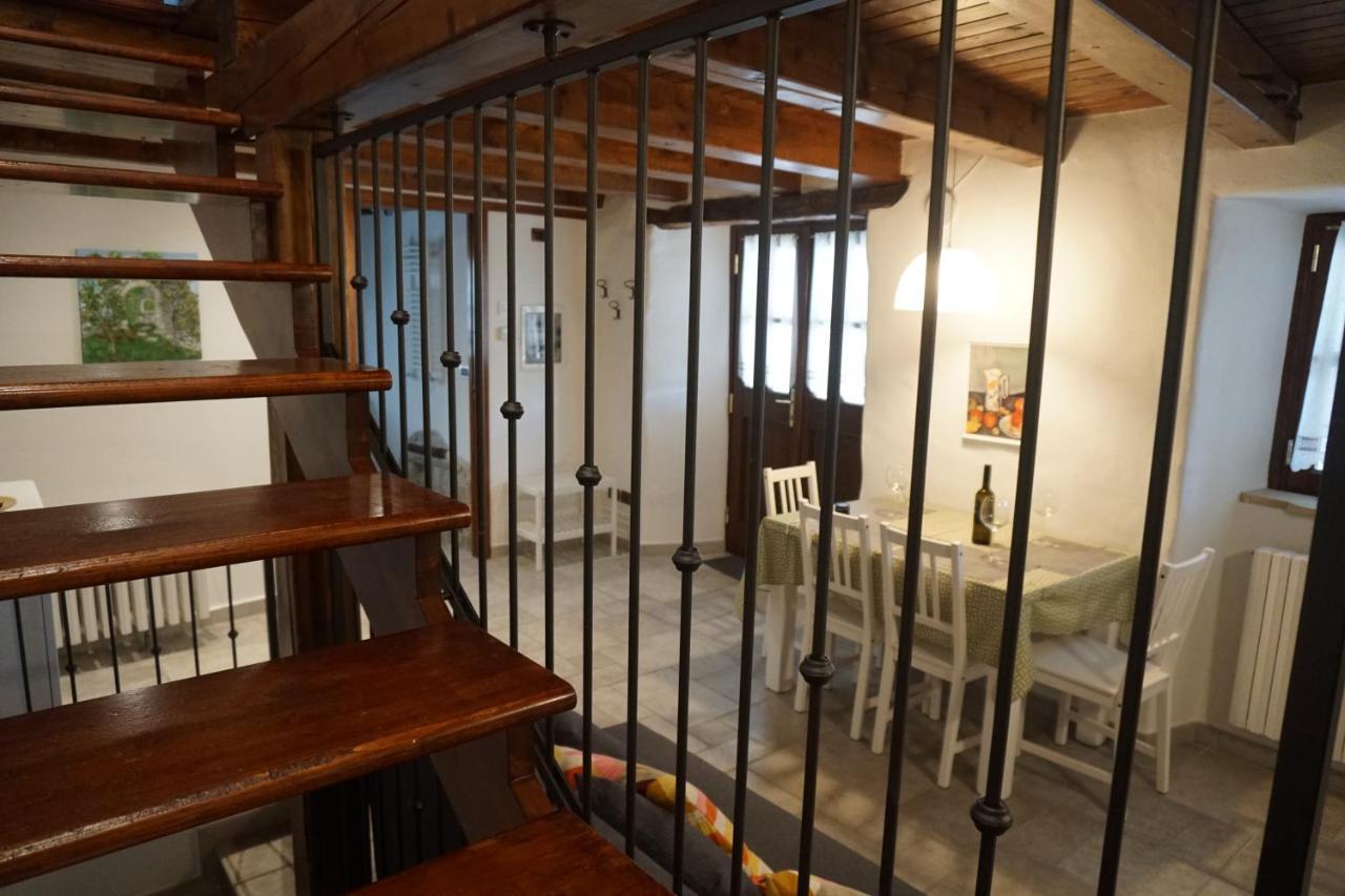 Casa Vacanze Alenka Borgo Grotta Gigante 외부 사진